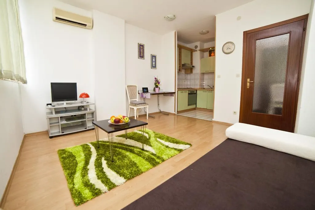 Apartman Belvedere location